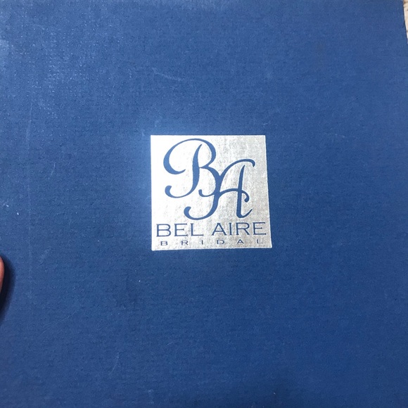 Bel Air Bridal Crystal Pearl Wedding Hair Clip - Picture 4 of 6